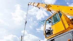 اجاره جرثقیل در میدان شهرداری گرگان